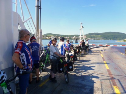 Rheinfähre nach Bingen Rheinfähre nach Bingen